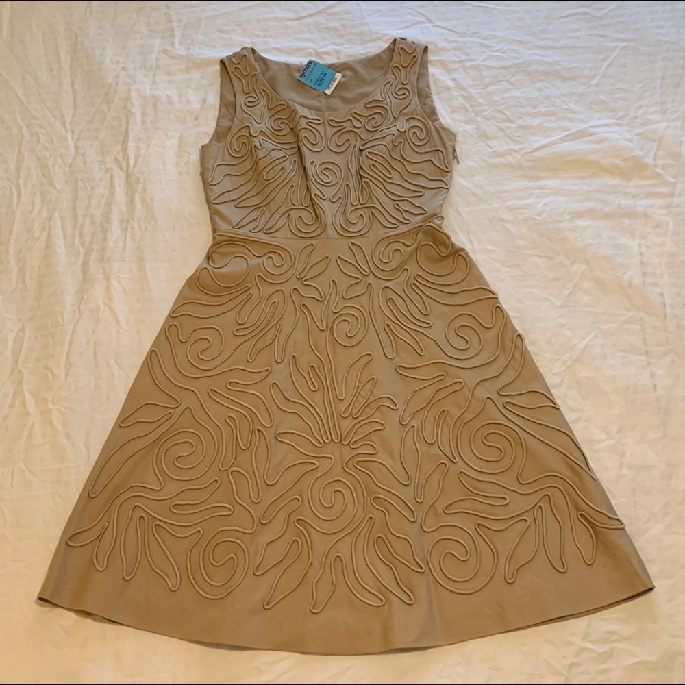 NWT Anne Klein size 6 special occasion dress
